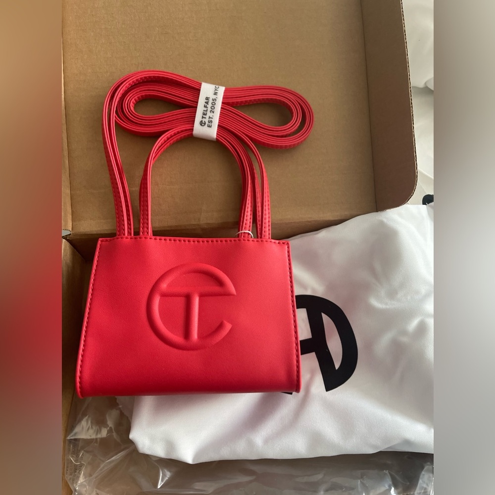 Small Telfar Bag in Red